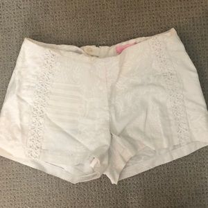 Size 4 Lilly Pulitzer white shorts